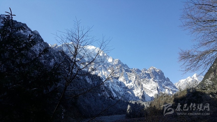海螺溝這組冬日雪景圖請(qǐng)拿走！