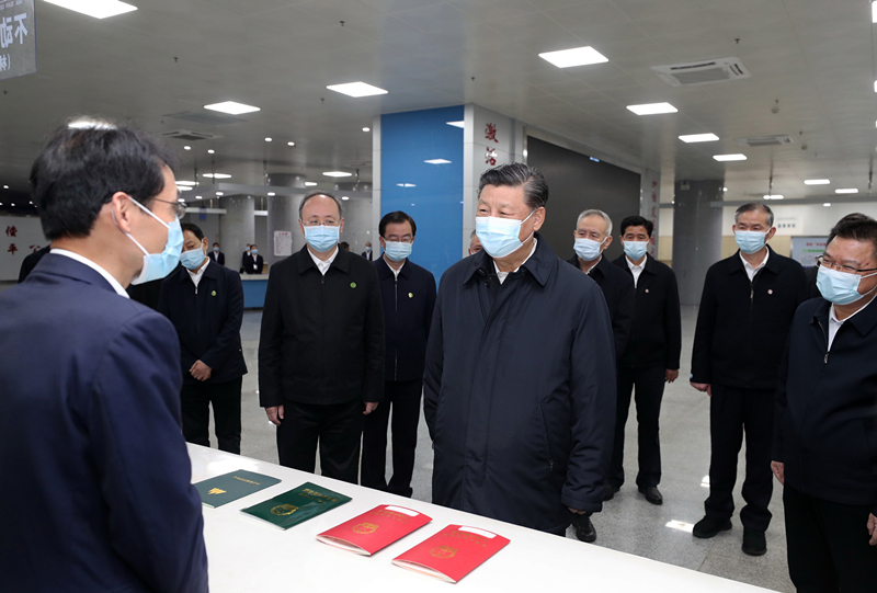2021年3月23日，習(xí)近平在福建三明沙縣農(nóng)村產(chǎn)權(quán)交易中心考察。