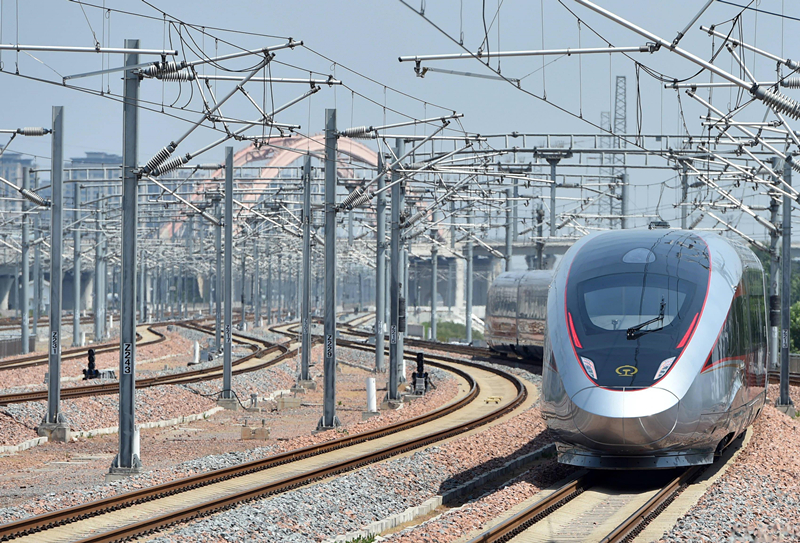 2022年6月20日，濟鄭高鐵鄭州首發(fā)G9206次列車駛出鄭州東站。